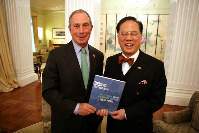 Mayor Bloomberg attends courtesy visit with Hong Kong Special Administration Region Chief Executive Donald Tsang. And he's tall!